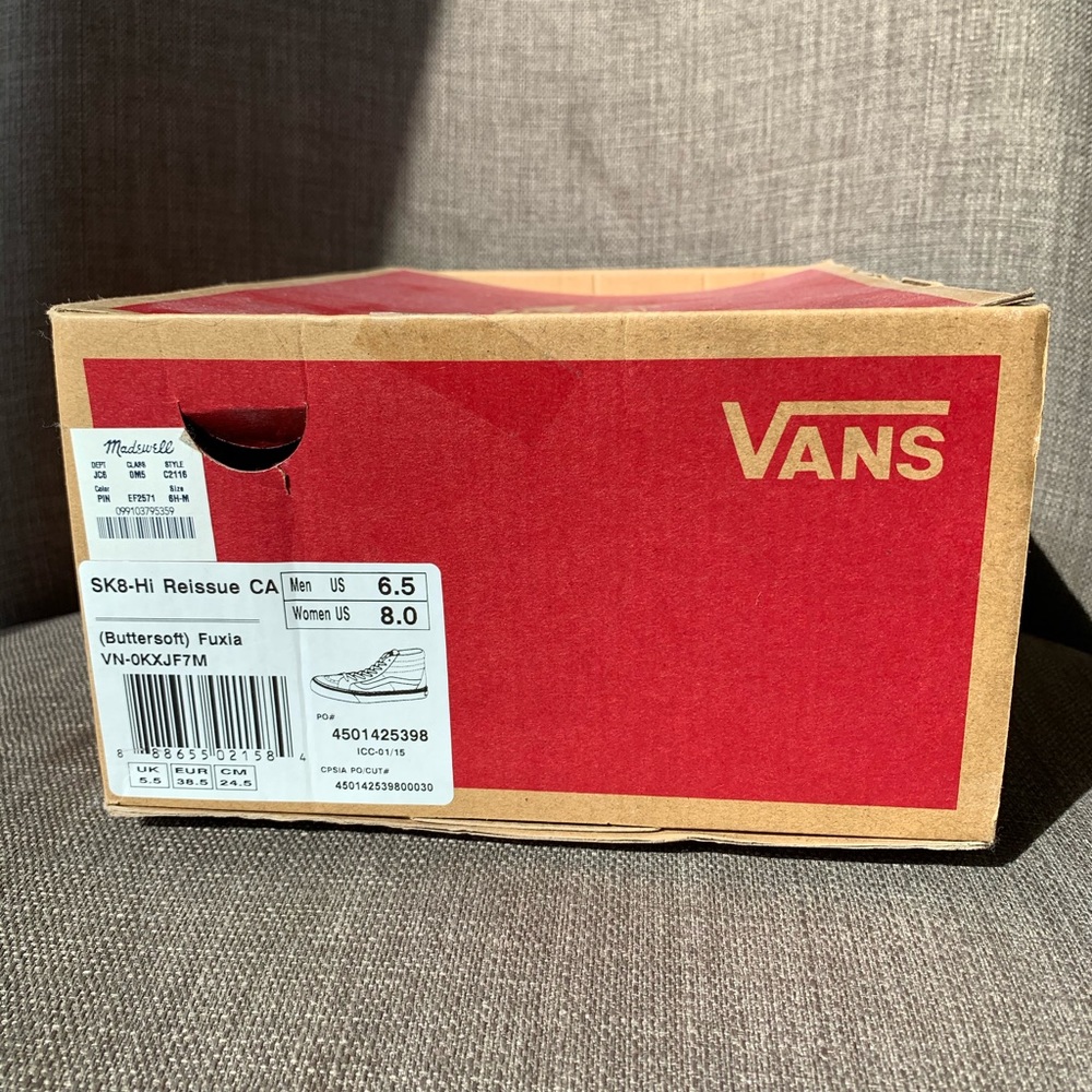 Vans - Picture 6 of 6